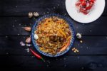 Osh tayyorlash retsepti — kerakli masalliqlar, pishirish bosqichlari, sirlari