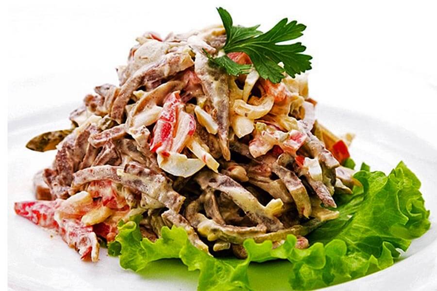 Mujskoy kapriz salati tayyorlash retsepti — usullari, restorancha varianti